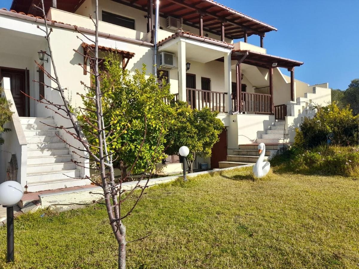 Apartments Giannis Metamorfosi  Dış mekan fotoğraf